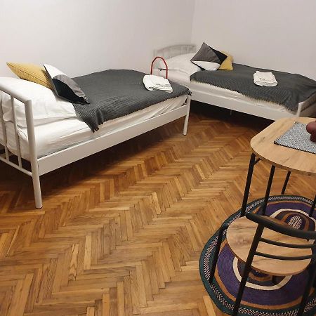 Moti Apartments Krakkó Kültér fotó